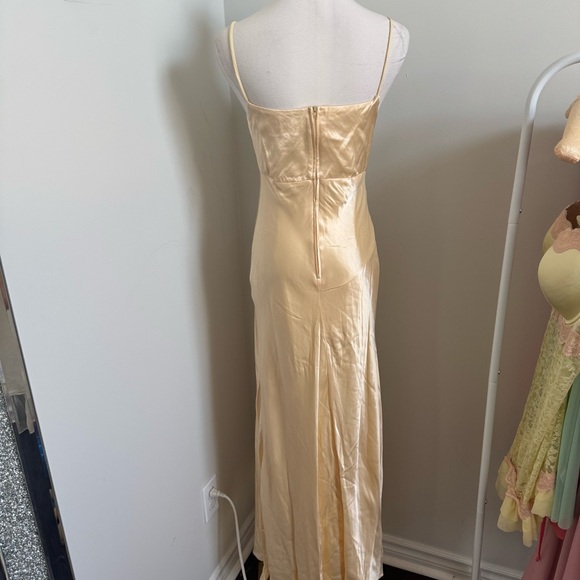 ✨ Vintage Gold Satin Slip Dress — Minimal Chic Old Money Elegance L - Picture 9 of 10